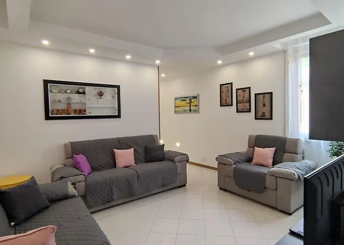 Elegante Zona Storica Apartamento Lecco