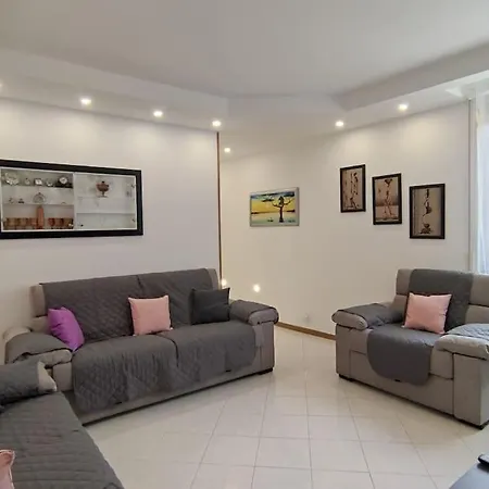 Elegante Zona Storica Apartament Lecco